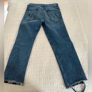 Mother Jeans. The Tomcat size 30. So comfortable and stylish.